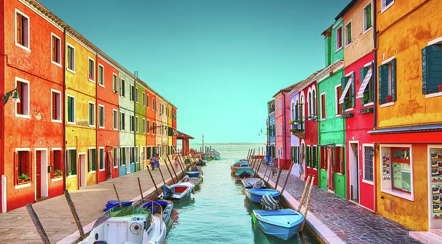burano-italy-davids-pixels.jpg